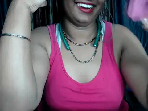 Snapshot of DearKimmi chatting on 02/08/25, 04:57 DearKimmi online show from 02/08/25, 04:57