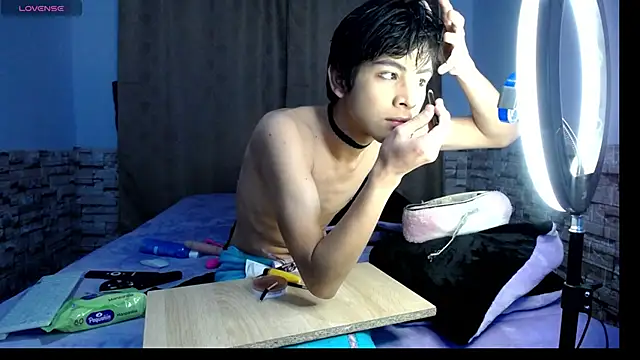 DaraKat18 online show from 09/15/25, 09:26