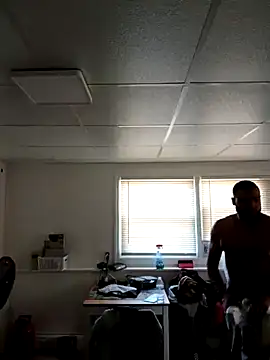 tripping385 online show from 10/01/25, 04:13