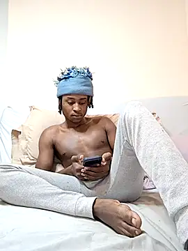 DarkSkinStroker online show from 02/27/26, 06:52