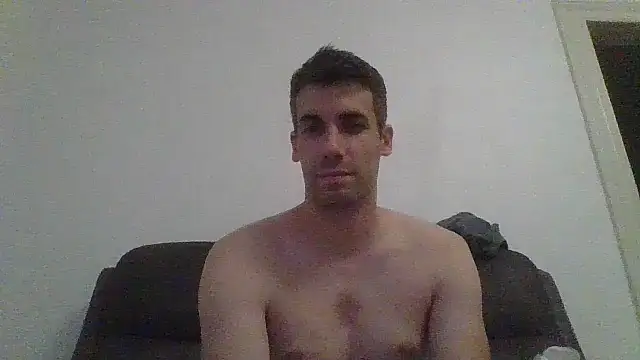 Snapshot of JulioIsHere4you chatting on 09/08/25, 05:56 JulioIsHere4you online show from 09/08/25, 05:56