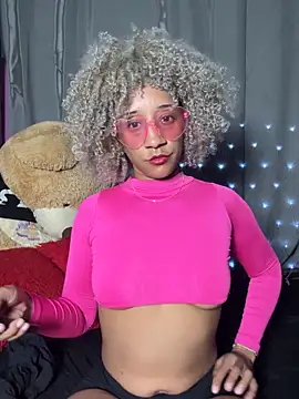 Snapshot of Dark_chanel chatting on 09/15/25, 04:12 Dark chanel online show from 09/15/25, 04:12