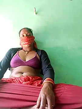 CUTE-004 online show from 03/11/26, 09:26