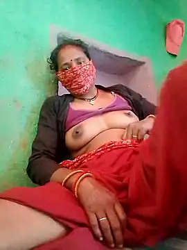 CUTE-004 online show from 03/22/26, 07:23