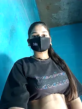 Snapshot of Janvi_Jaitly chatting on 09/10/25, 11:32 Janvi Jaitly online show from 09/10/25, 11:32