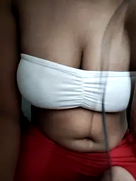 Snapshot of Janvi_Jaitly chatting on 09/28/25, 07:08 Janvi Jaitly online show from 09/28/25, 07:08