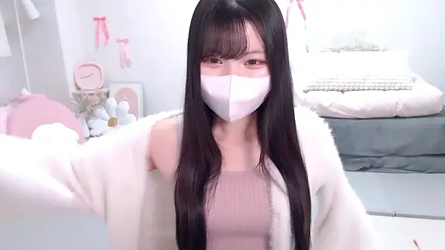 moka-neko online show from 11/18/25, 05:28