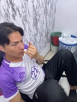 StevenHumps online show from 10/16/25, 05:41