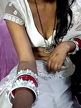 Bhabhilux2025 online show from 11/13/25, 08:57