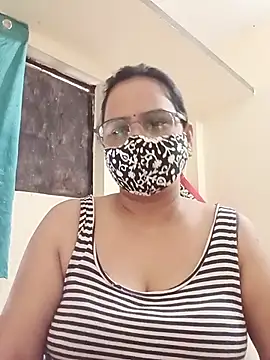 Snapshot of Your-vipasha chatting on 07/08/26, 05:12 Your-vipasha online show from 07/08/26, 05:12