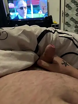 Badking9377 online show from 09/10/25, 05:24