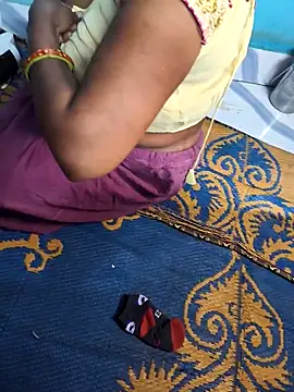 CUTE BHABI 1 online show from 01/16/26, 03:38