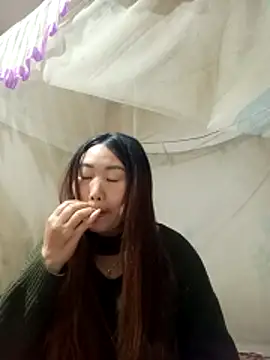 siki-00 online show from 10/29/25, 06:04