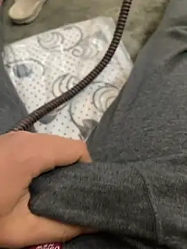 Hehjehjeqll online show from 04/12/26, 04:01