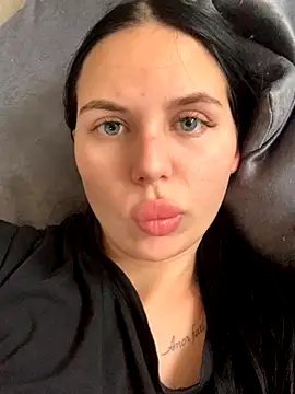 ksenia123 online show from 10/17/25, 08:50