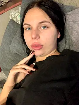 ksenia123 online show from 11/08/25, 07:41