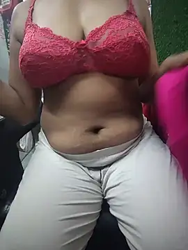 Snapshot of your_favourite_bhabhi chatting on 07/18/26, 06:28 your favourite bhabhi online show from 07/18/26, 06:28