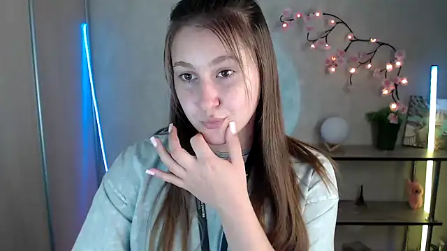 Snapshot of Milka_kamila chatting on 05/23/26, 12:53 Milka kamila online show from 05/23/26, 12:53