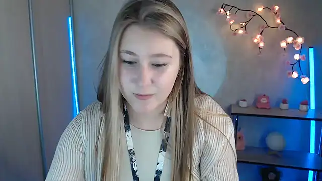 Snapshot of Milka_kamila chatting on 06/04/26, 12:33 Milka kamila online show from 06/04/26, 12:33