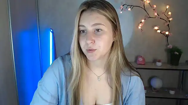 Snapshot of Milka_kamila chatting on 06/30/26, 12:06 Milka kamila online show from 06/30/26, 12:06