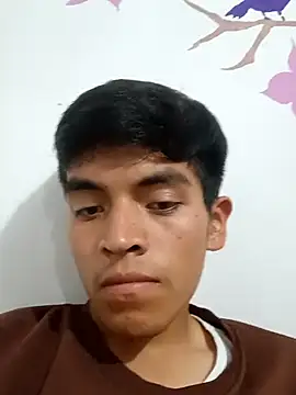 Snapshot of DavidVergagigante420 chatting on 09/09/25, 12:21 DavidVergagigante420 online show from 09/09/25, 12:21