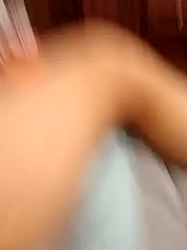 Snapshot of DavidVergagigante420 chatting on 10/07/25, 05:04 DavidVergagigante420 online show from 10/07/25, 05:04