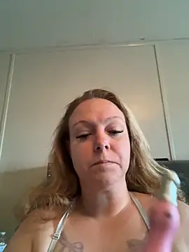 roughdiamond35 online show from 09/19/25, 05:24