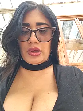 Monse--145 online show from 11/28/25, 02:53