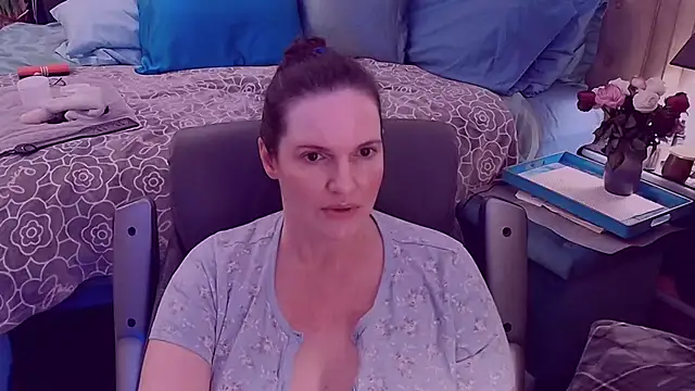 ninajaymes online show from 02/09/25, 06:01