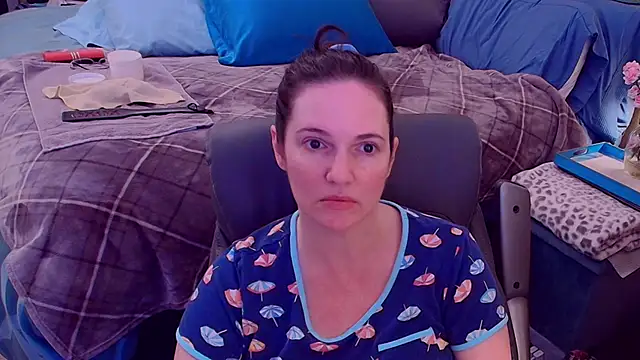 ninajaymes online show from 09/17/25, 11:17