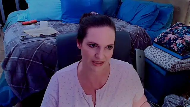 Snapshot of ninajaymes chatting on 06/11/26, 03:15 ninajaymes online show from 06/11/26, 03:15