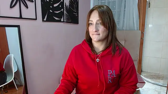 amara rousse1 online show from 12/02/25, 01:05