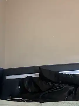 sexcamberts 999 online show from 10/11/25, 04:22