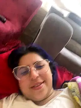 Snapshot of honeyviviss chatting on 09/09/25, 12:48 honeyviviss online show from 09/09/25, 12:48