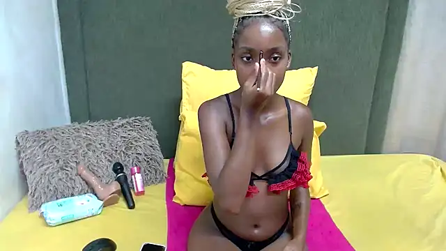 Littlebunny33 online show from 11/04/25, 11:20