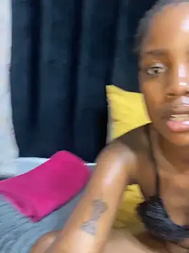 Littlebunny33 online show from 04/03/26, 01:20