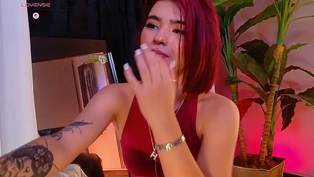 Snapshot of La_Diabla_111_ chatting on 12/22/25, 08:50 La Diabla 111 online show from 12/22/25, 08:50