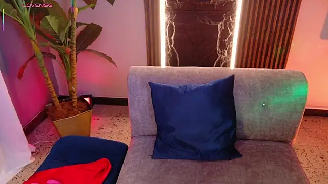 Snapshot of La_Diabla_111_ chatting on 01/06/26, 08:12 La Diabla 111 online show from 01/06/26, 08:12