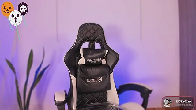 Nickyblazze  online show from 11/01/25, 12:29