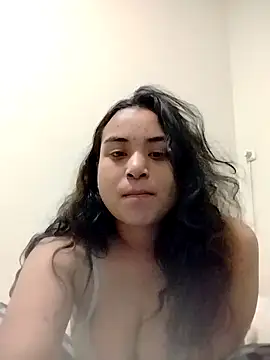 SoakedUpKitty- online show from 11/25/25, 04:01