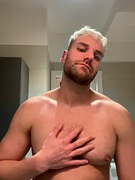 TheKevinboy online show from 11/06/25, 01:39