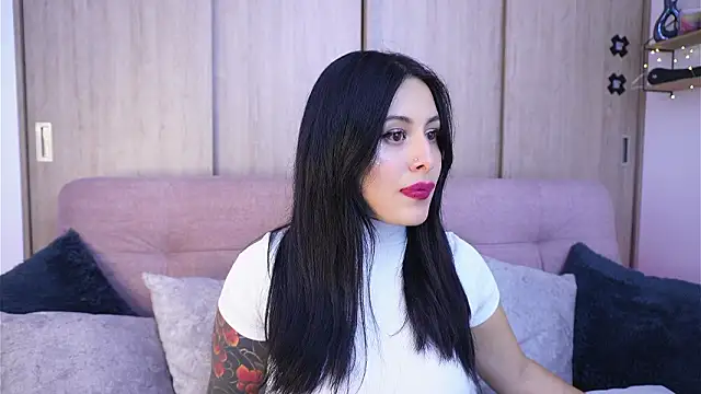 SophiieCumsx online show from 02/04/26, 03:45