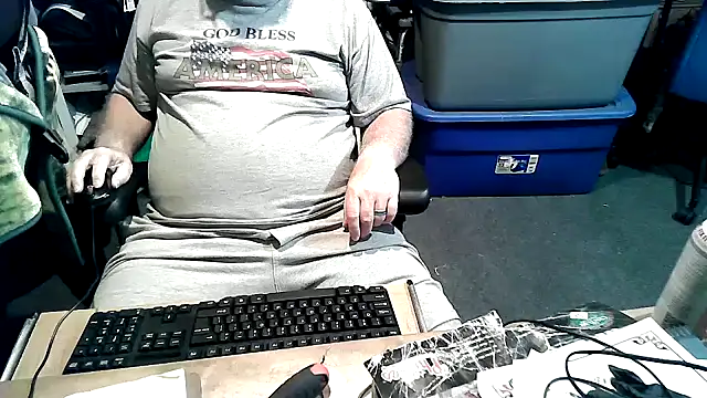 georgew62 online show from 09/13/25, 03:17