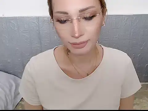 toni 0601 online show from 02/03/25, 06:24