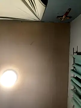 Snapshot of MRFreakBoi chatting on 09/21/25, 04:58 MRFreakBoi online show from 09/21/25, 04:58