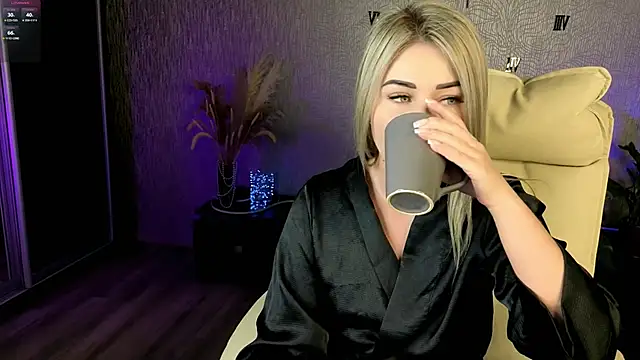 NikkiiStill online show from 02/23/26, 01:03