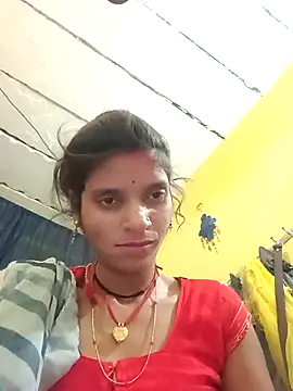 Snapshot of Punam_jindal chatting on 04/29/26, 03:32 Punam jindal online show from 04/29/26, 03:32