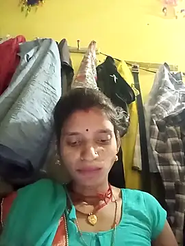 Snapshot of Punam_jindal chatting on 05/12/26, 12:41 Punam jindal online show from 05/12/26, 12:41