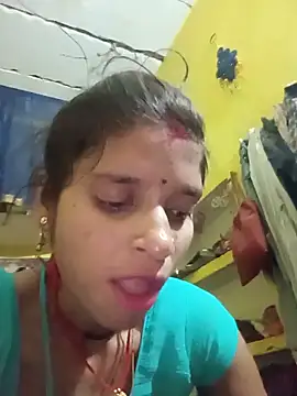 Snapshot of Punam_jindal chatting on 05/18/26, 03:07 Punam jindal online show from 05/18/26, 03:07