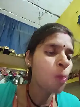 Snapshot of Punam_jindal chatting on 05/20/26, 03:18 Punam jindal online show from 05/20/26, 03:18